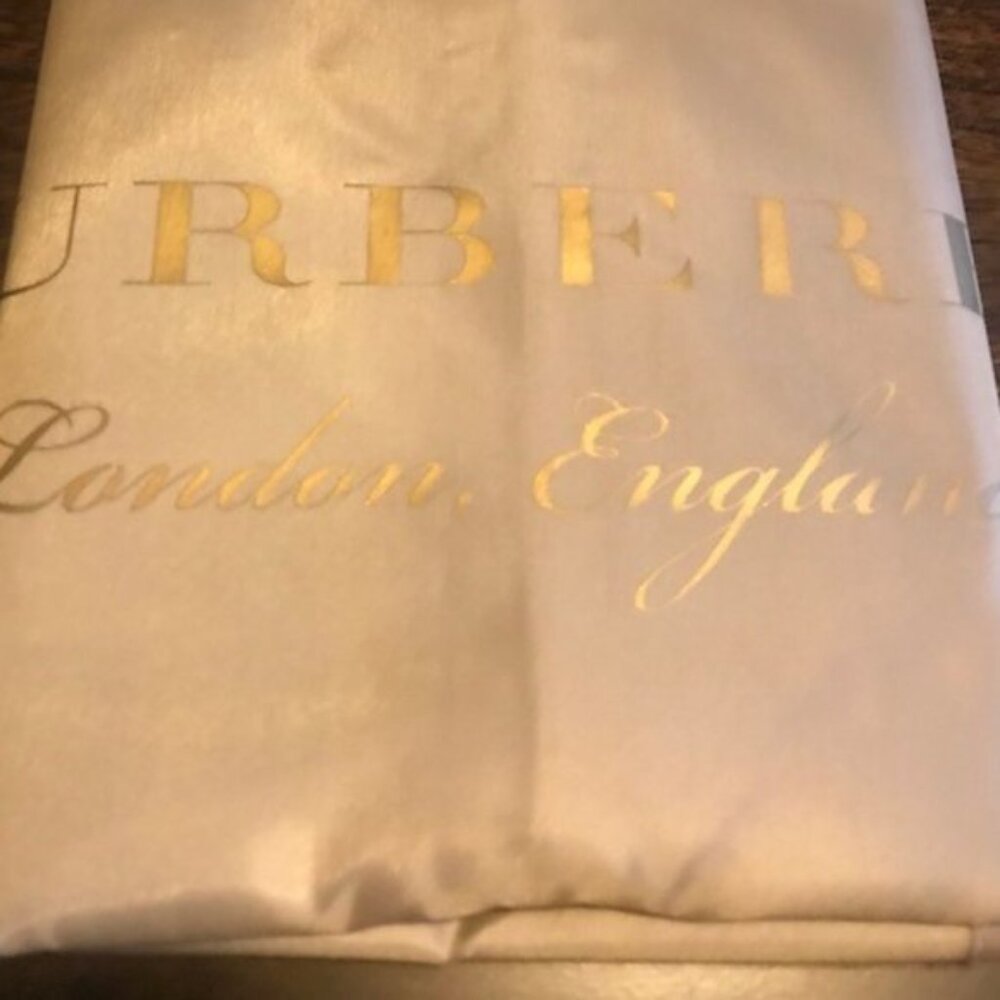 Burberry Japan Blue Label Hooded Tartan Wool Cape  + Gift Bag + Garment Bag - Picture 16 of 16